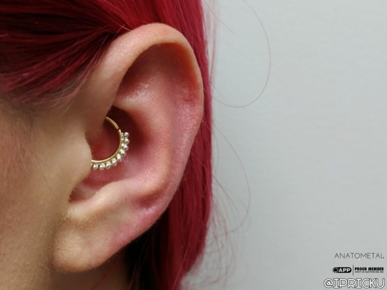 Daith Piercing