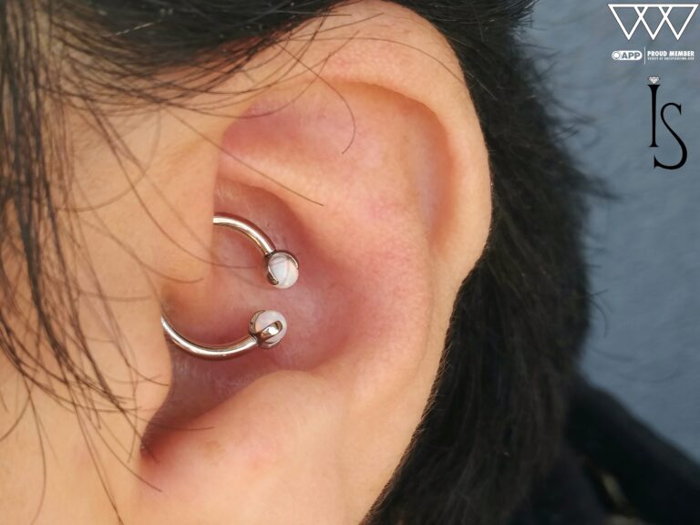 Daith Piercing
