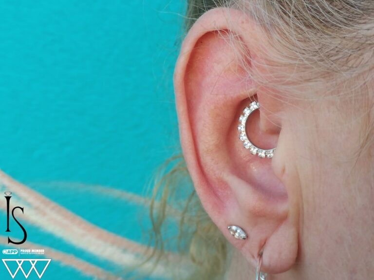 Daith Piercing